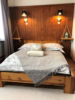 Отели типа «постель и завтрак» Marina Zakopane Закопане Двухместный номер с 1 кроватью и собственной ванной комнатой-5
